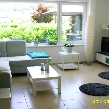 Apartment In Mit Grill, Terrasse Und Garten *