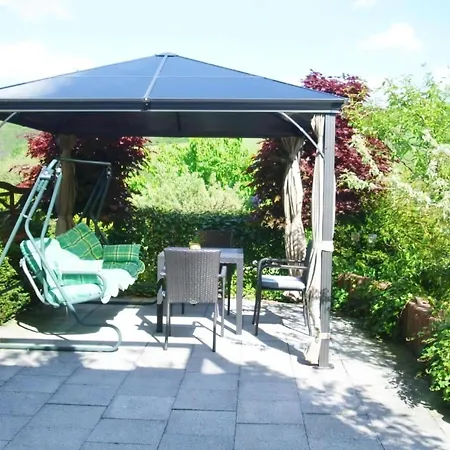 In Mit Grill, Terrasse Und Garten * Trubenhausen