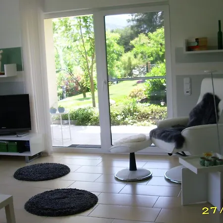 Apartment In Mit Grill, Terrasse Und Garten Trubenhausen